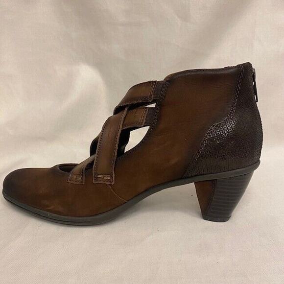 EARTH Amber Brown Leather Womens 8.5 Criss Cross Strap Ankle Bootie Heel Shoes - Picture 3 of 9